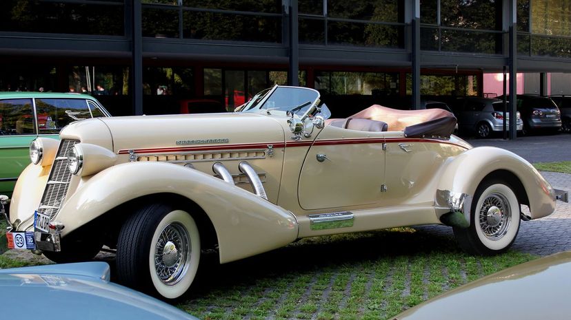 Auburn Boattail Speedster 851