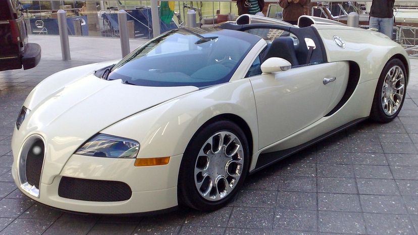 11-Bugatti Veyron
