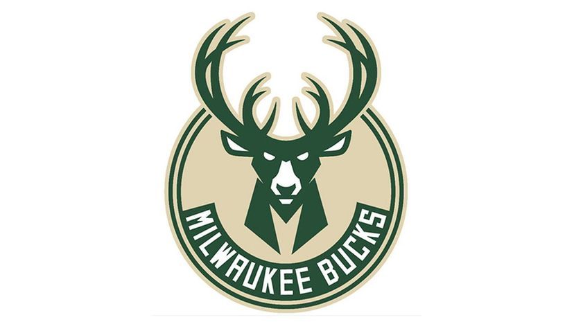 Q 32 Milwaukee Bucks