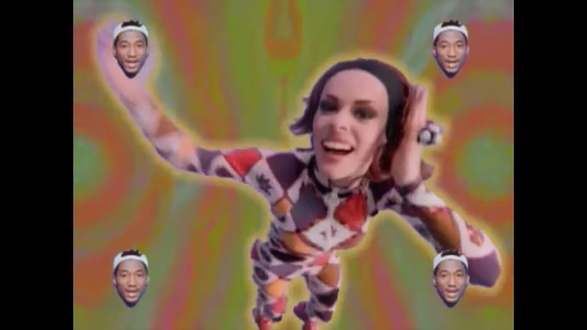 Deee-Lite - _Groove Is In The Heart