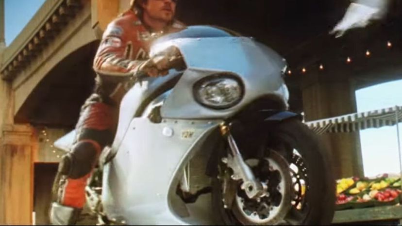 Triumph Daytona 955i Movie Torque (2004)