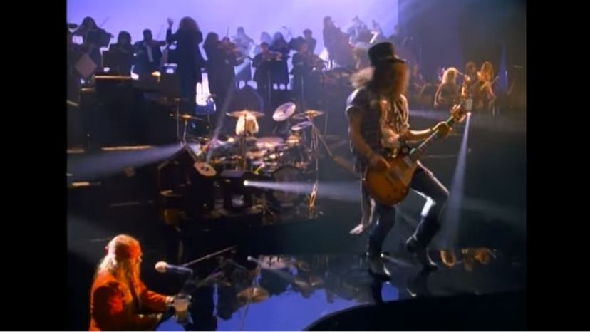 November Rain - Guns N' Roses