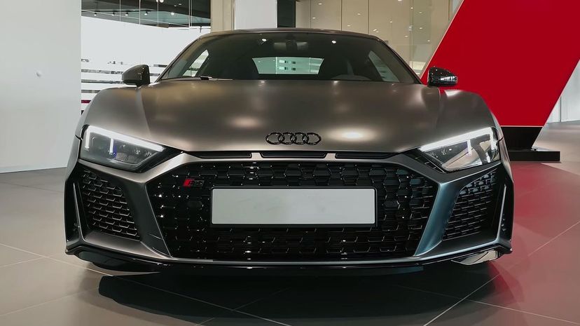 15 - R8 V10十年”border=