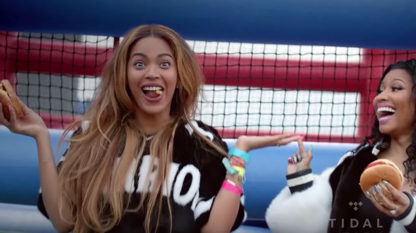 37-Beyonce-Feelin-Myself