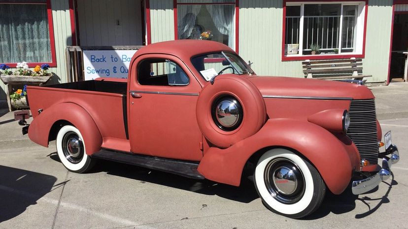 Studebaker Coupe Express J5