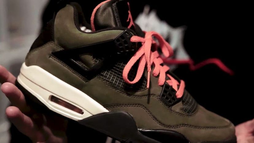 Air Jordan 4 Undefeated