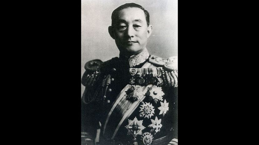 37 Mitsumasa Yonai