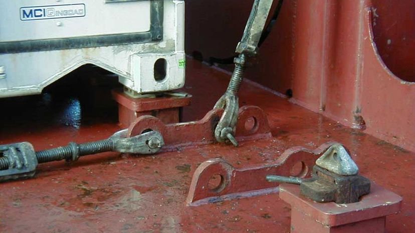 Lashing rods