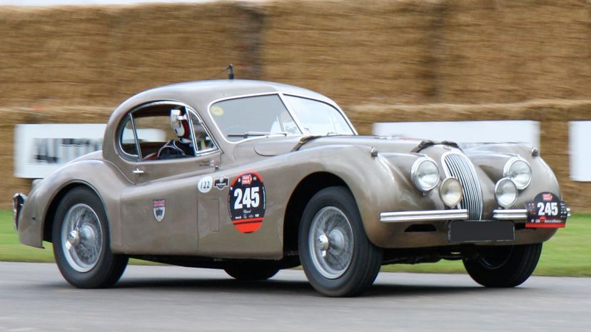 22-Jaguar XK120-Edit