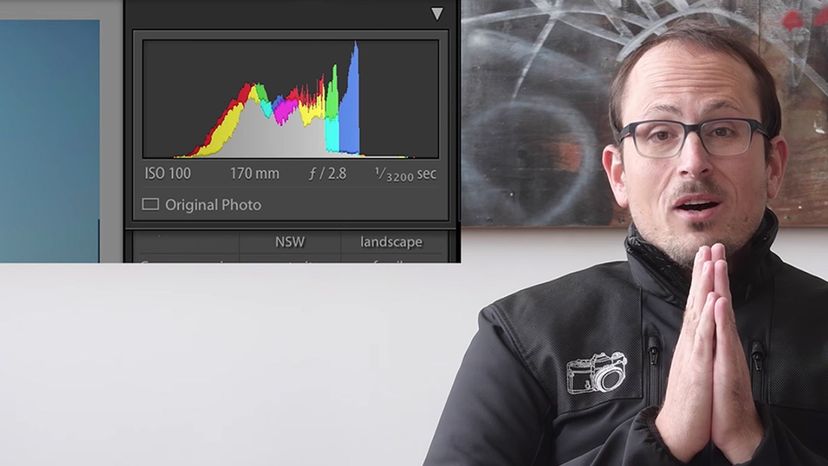 Histogram  22