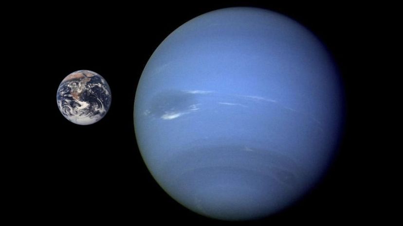 Neptune vs Earth