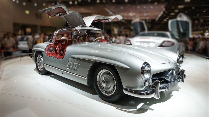 25-Mercedes Benz 300SL