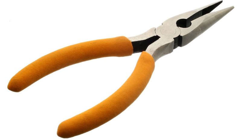 31 Needle-nose pliers