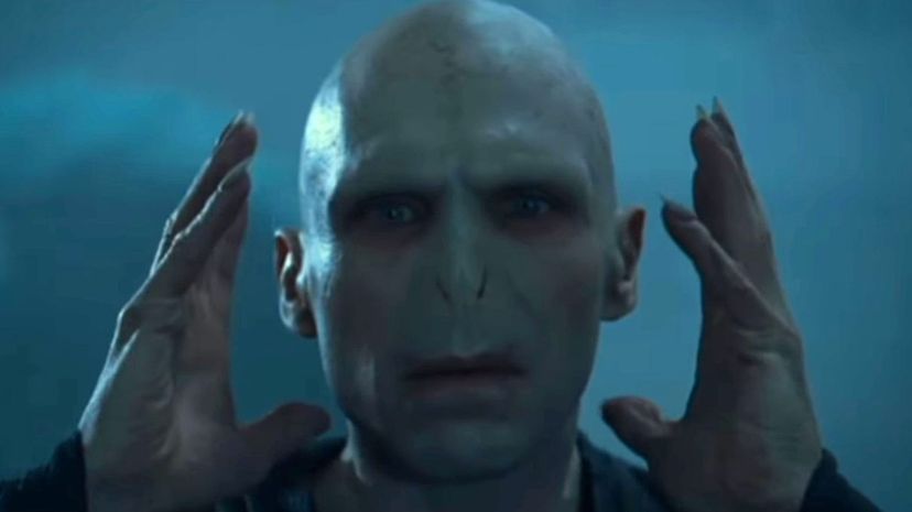 7 Voldemort returns graveyard