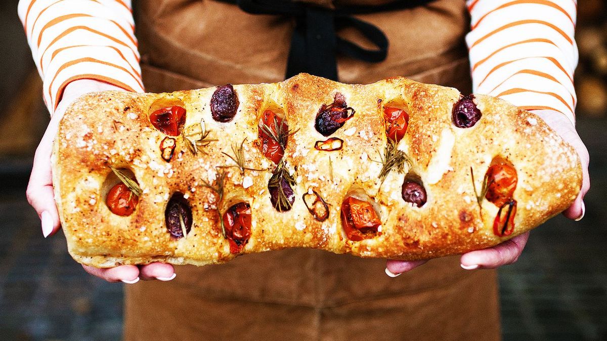 Can You Identify the Bread From an Image and a Hint? | HowStuffWorks