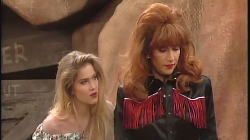 Kelly and Peggy (Married...with Children)