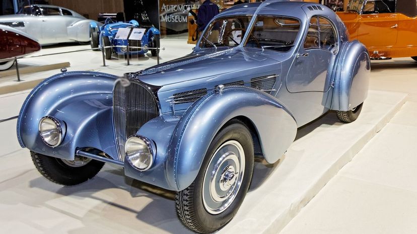 7-Bugatti Type 57SC Atlantic