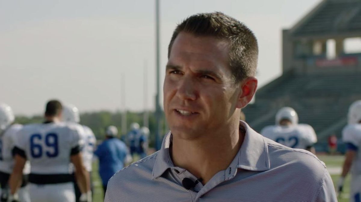 Pretend You're an NFL GM and We'll Guess How Much of a Risk-Taker You ...