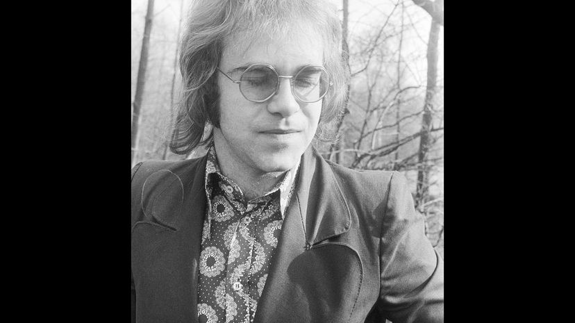 Can You Name These ’70s Singer-Songwriters? | HowStuffWorks