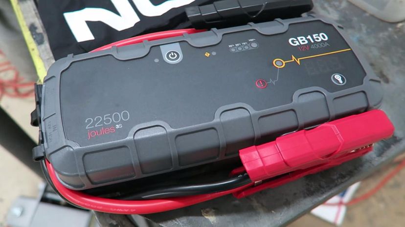 5 - Battery charger and jumper