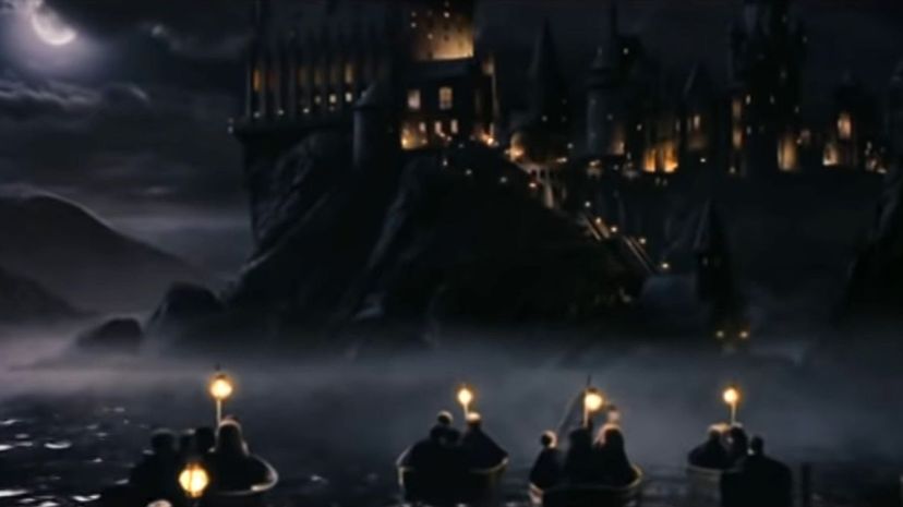 24 Hogwarts Boats