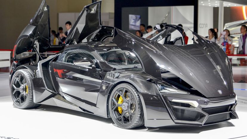 24-Lykan Hypersport