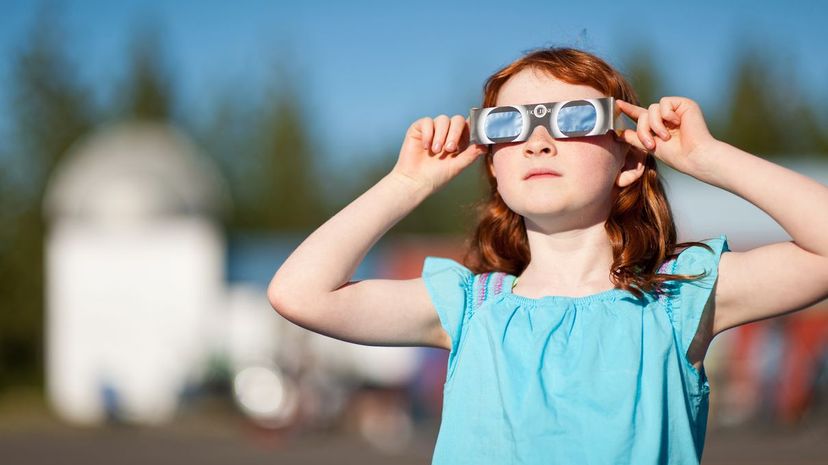 24_Hybrid solar eclipse