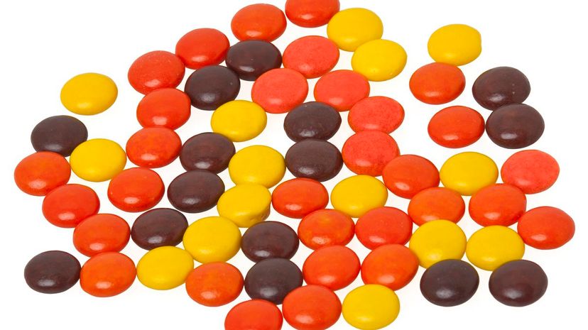 27 Reeses-pieces-loose