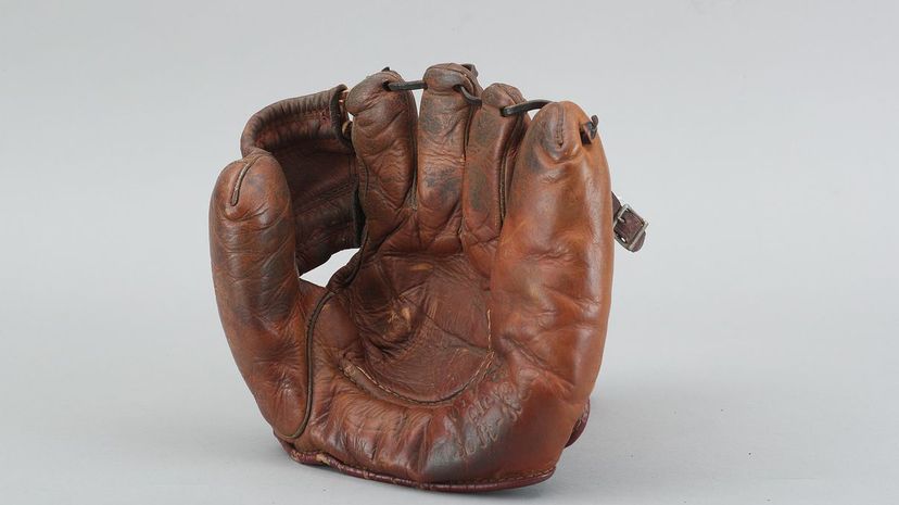 Baseball Mitt