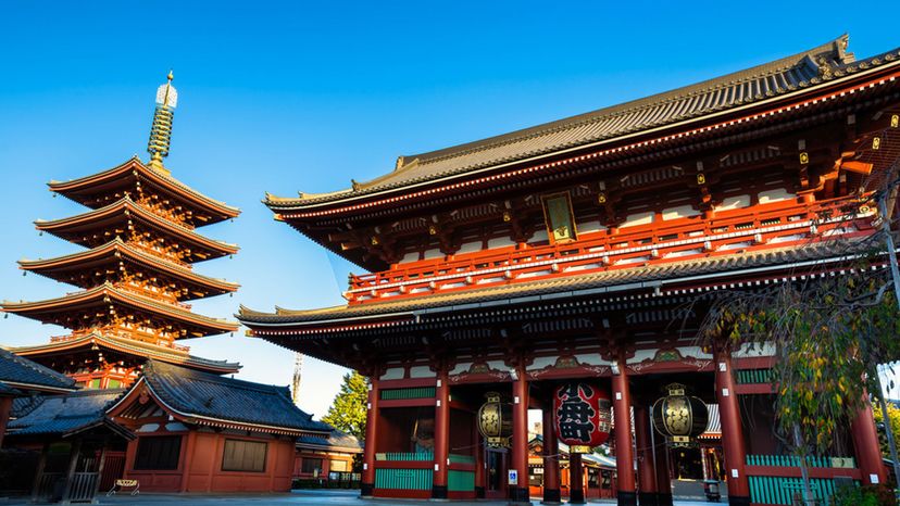 Tokyo (Sensoji Temple)