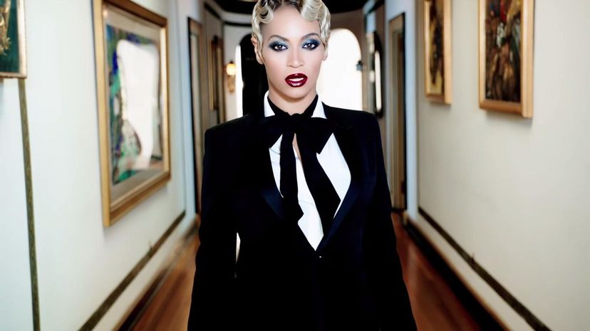 24 - BeyonceÃŒÂ - Haunted