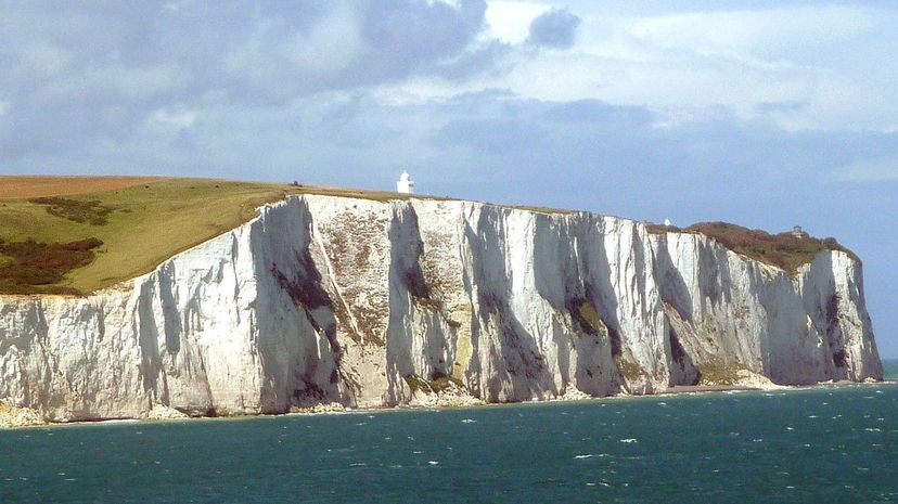 Question 010 - The White Cliffs of Dover