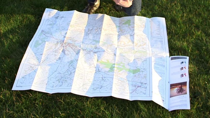 Foldable paper road maps