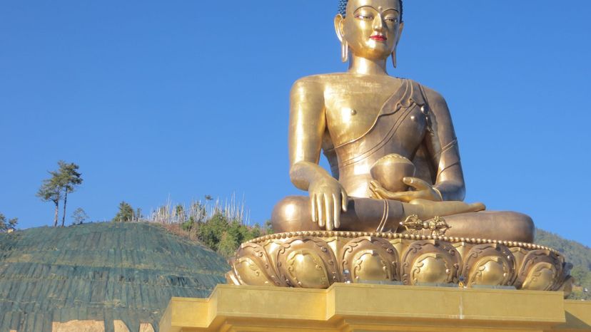 Buddha Dordenma statues