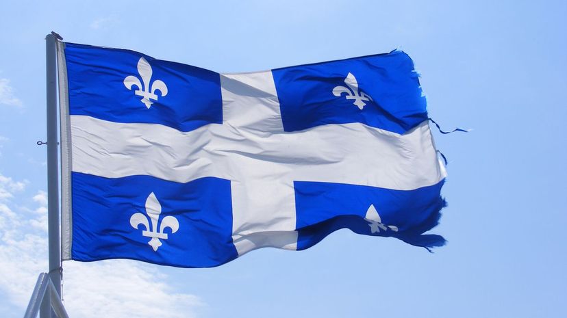 12-Quebec Flag