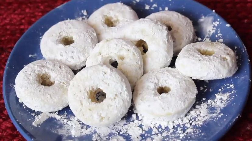 Hostess Donettes Powdered-Sugar Mini Donuts