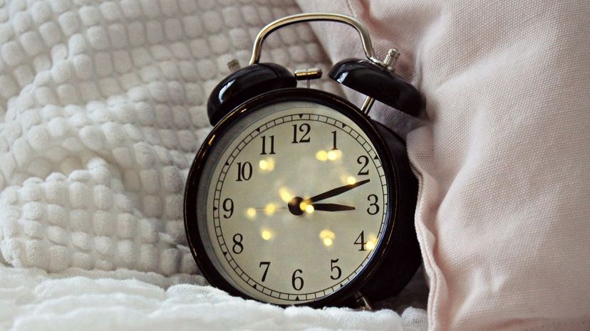 Q 19 Alarm Clock