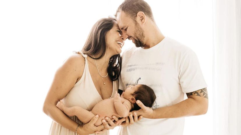 family with newborn