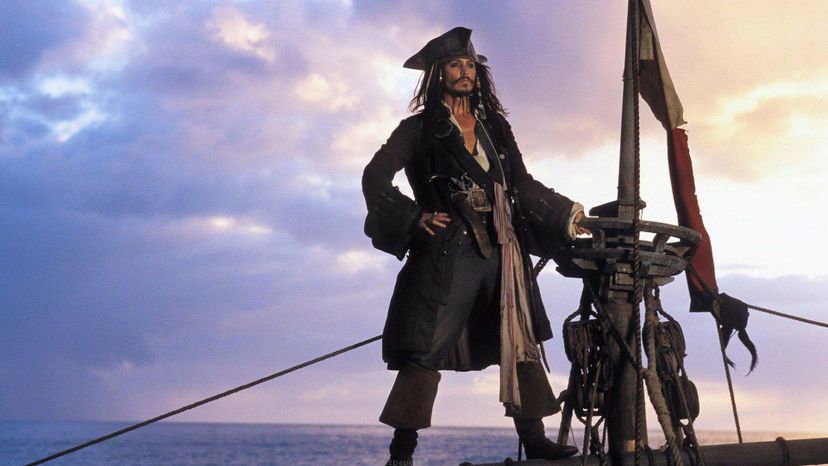 Pirates of the Carribean The Curse of the Black Pearl 6