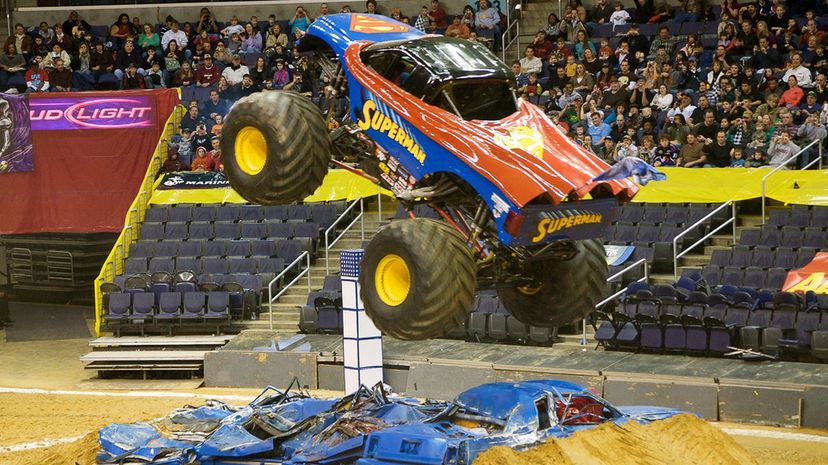 14-Monster Truck