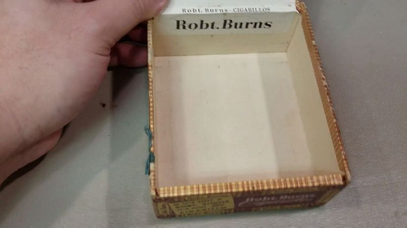 33 cigar box