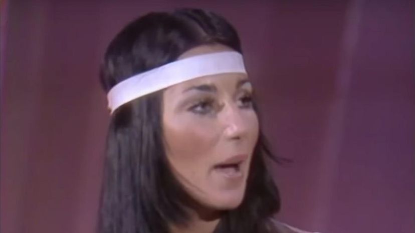 31 - Cher 70's
