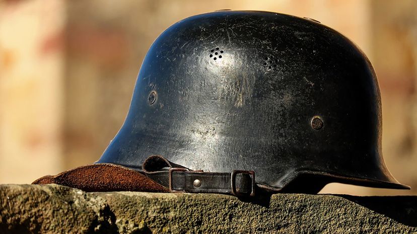 What is this WW2 Helmet?