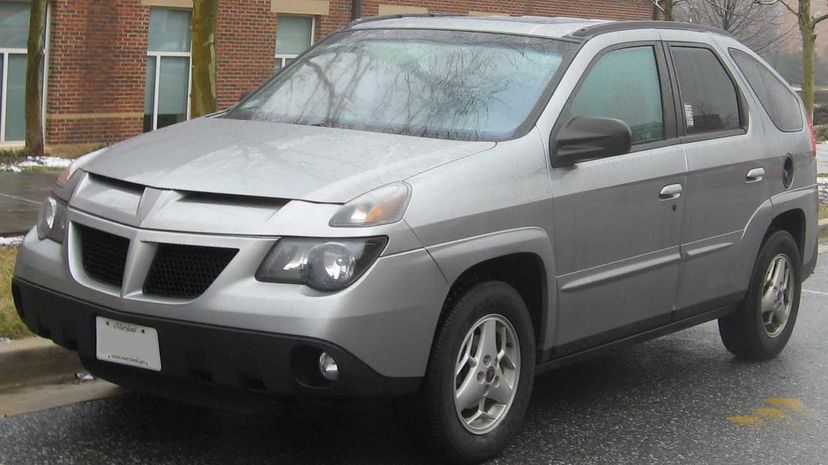 35. Pontiac Aztek