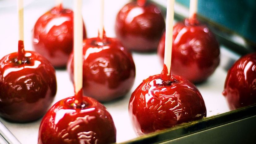 17 candy apple GettyImages-113796534