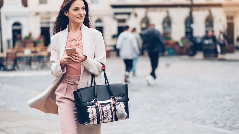 What Do Your Handbag Preferences Reveal About Your Sense of Style? 9