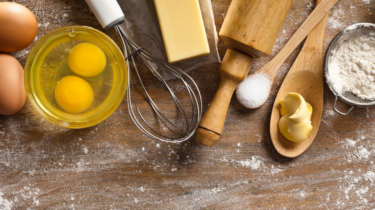 The Whisk Wiper Is the Baking Tool You've Been Waiting for Your Entire Life