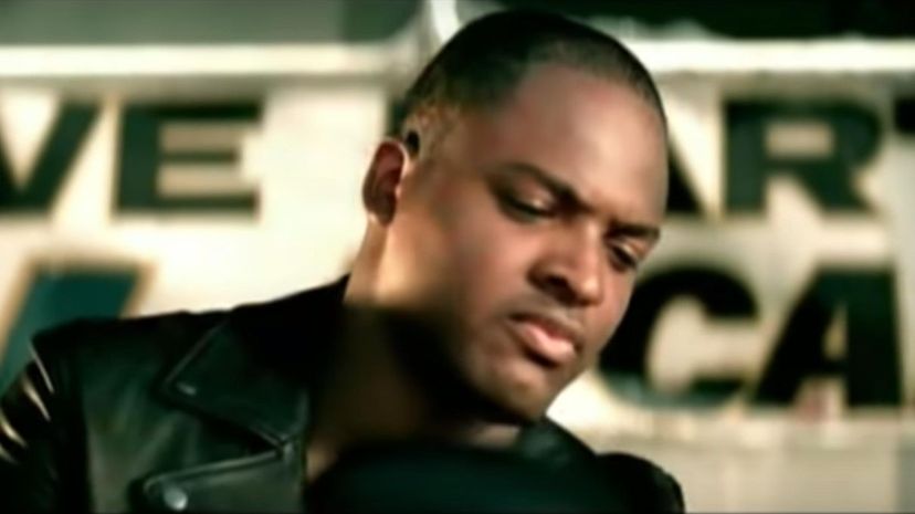 18 - Taio Cruz - Dynamite