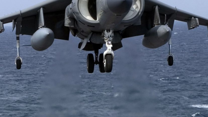 AV-8B_Harrier_II-