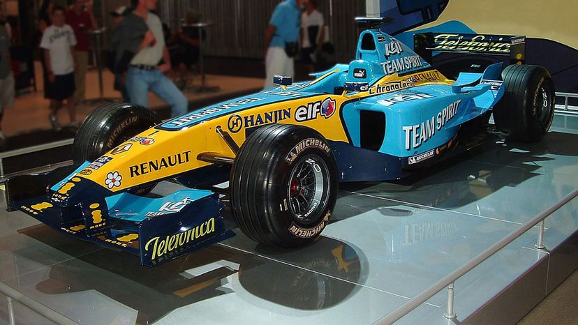 Fernando Renault_R25_